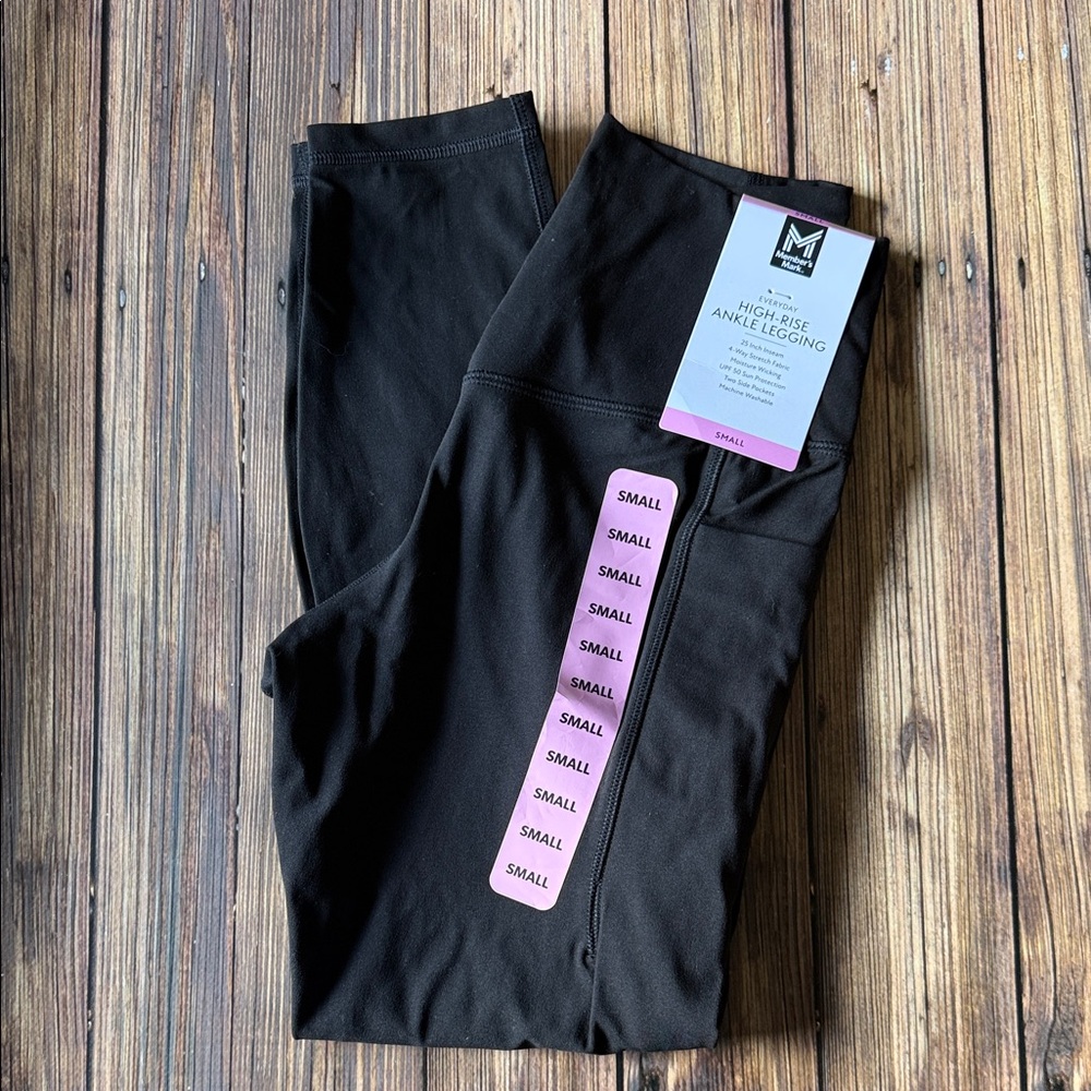 NWT Member’s Mark High-Rise Black Ankle Pocket Leggings S